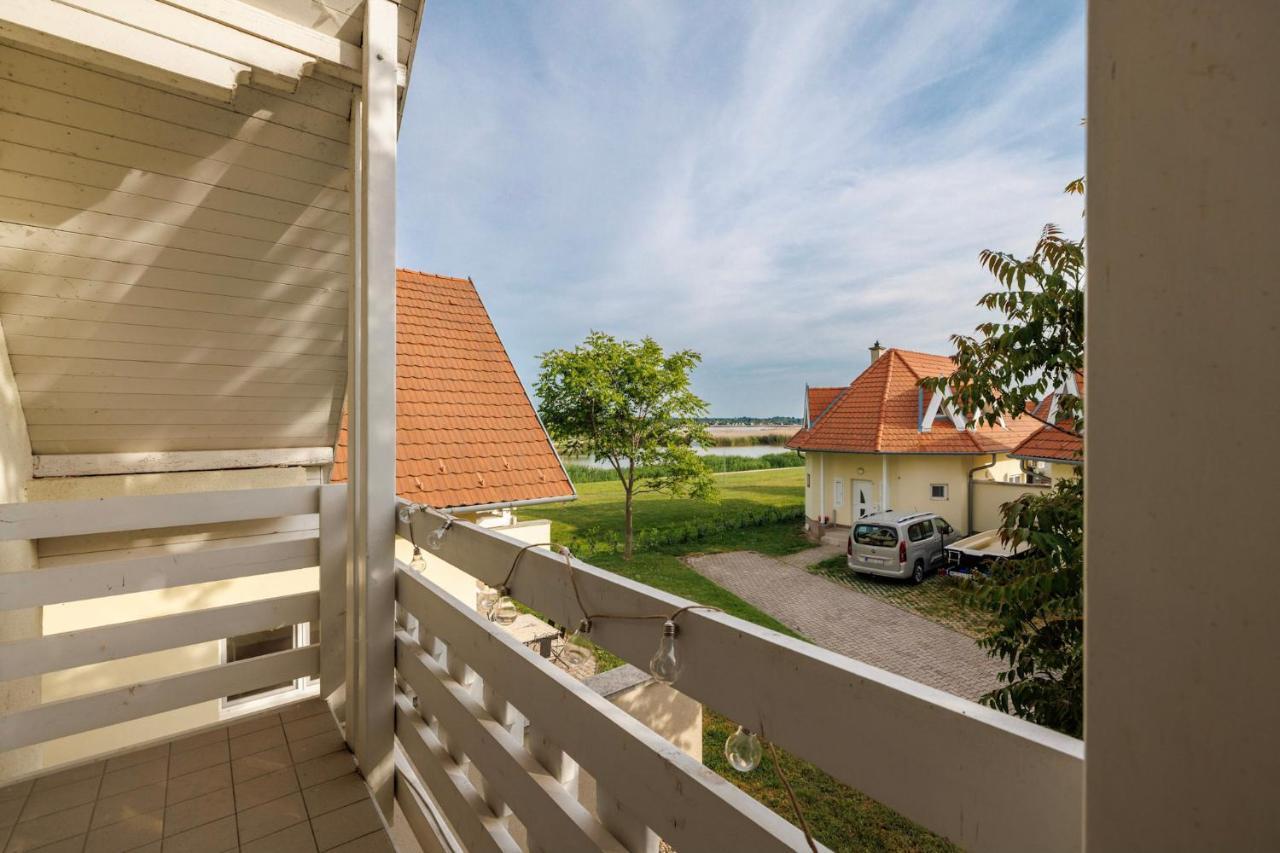 Lake House20 Villa Velence Exterior photo